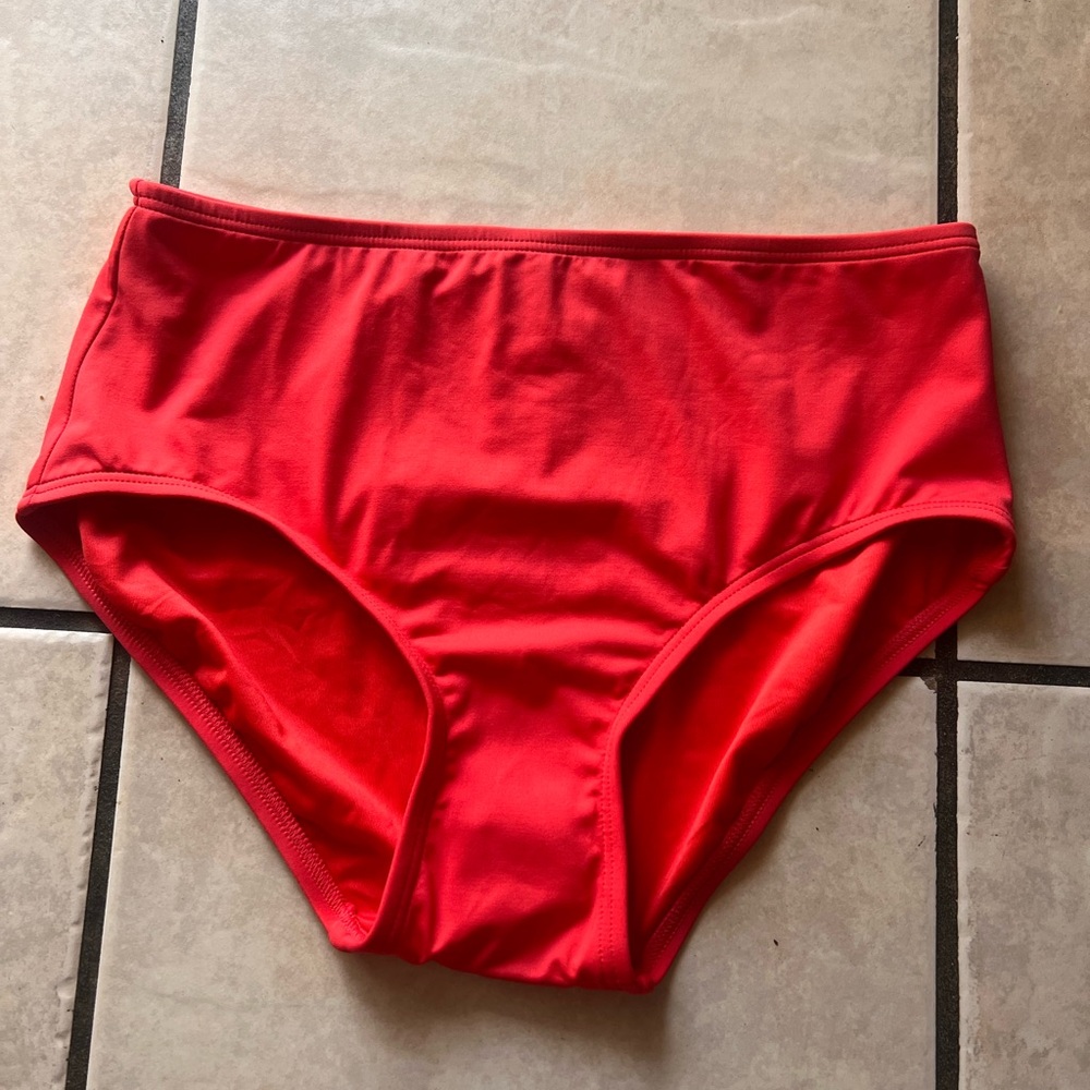 Michael Kors Red swimming bottoms #michaelkors #swimwear